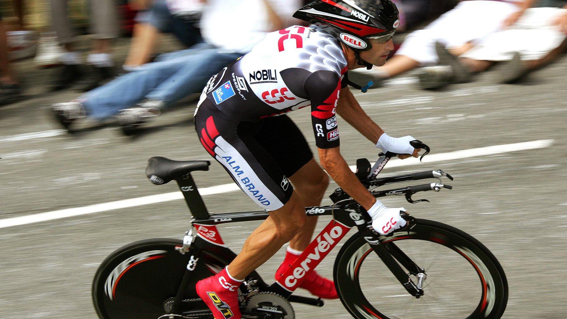 费城76人密谋一年终迎乔治，阵容重组只为巨星加盟